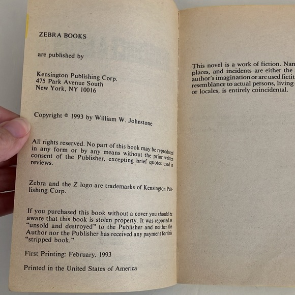 William Johnstone Vengeance in the Ashes Paperback 1993 First Printing - Picture 4 of 8